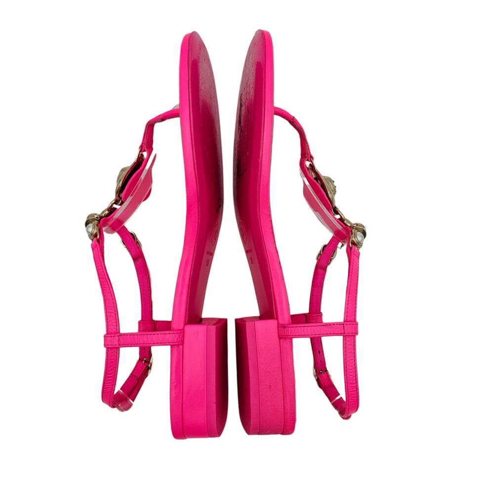 Chanel CC Heart Thong Flat Sandal Neon Hot Pink Leather Gold Size 38 US 7 7.5 - Picture 5 of 12